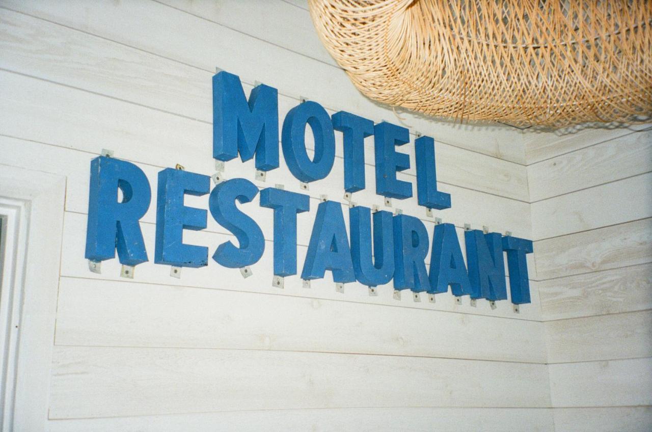 The Surfside Hotel Стратфорд Экстерьер фото